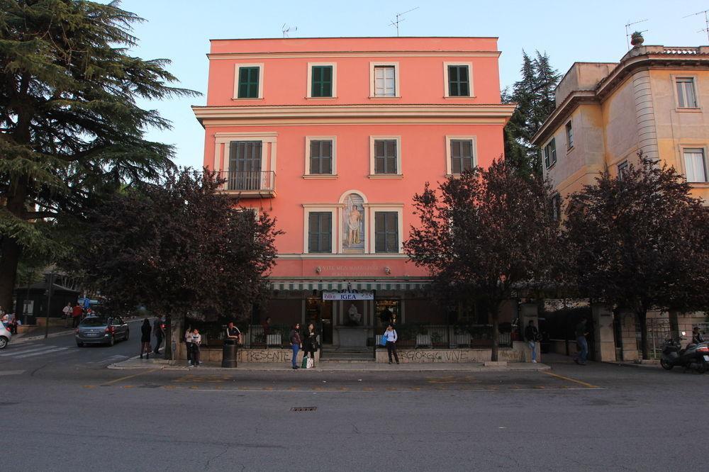Palazzo Santori Hotel Tivoli Exterior photo